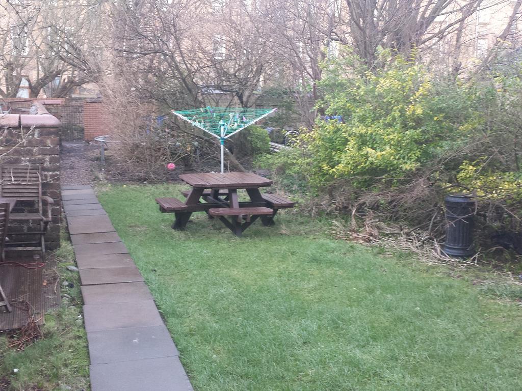 Glasgow Hampden Garden Flat Екстериор снимка